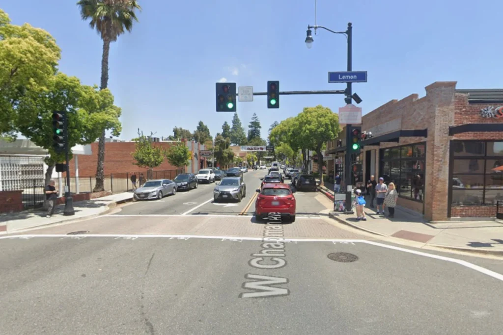 Win~Dow Heads To Old Towne Orange — First OC Spot
