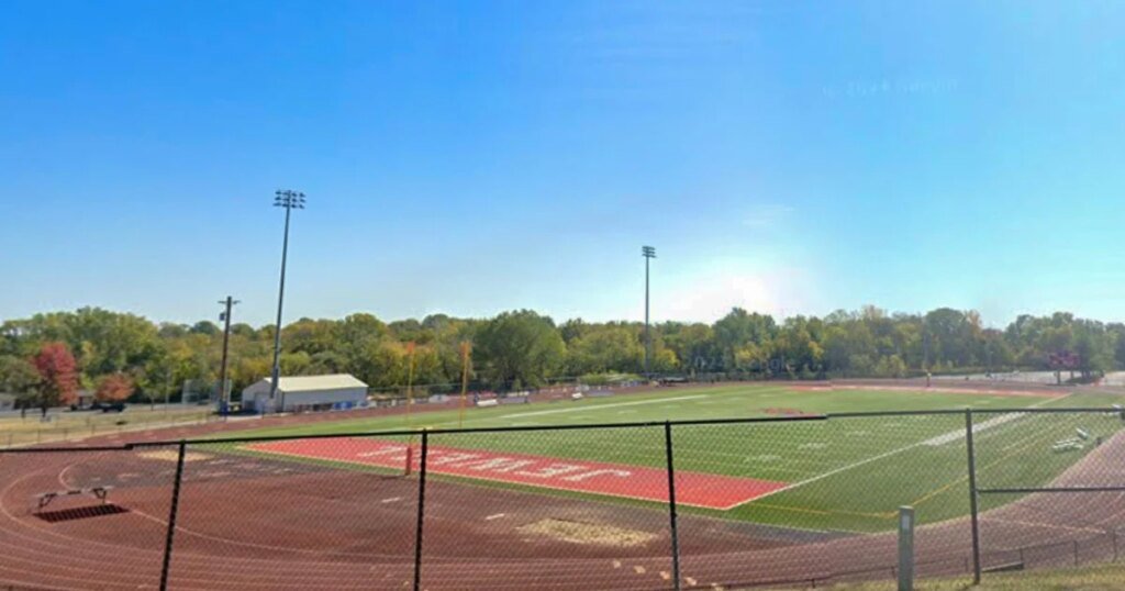 College football player dies after collapsing on sidelines moments after scoring touchdown College football player dies after collapsing on sidelines moments after scoring touchdown