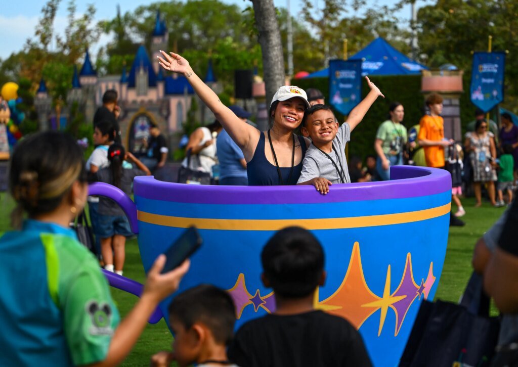 ‘Happiest Day in Anaheim’ brings free Disney fun to locals – Orange County Register